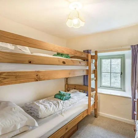 3 Bed In Cartmel Fell Sz101 *