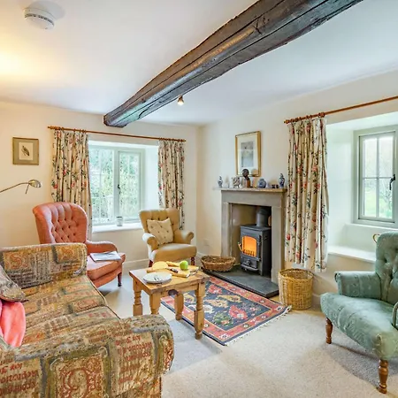 Prázdninový dům 3 Bed In Cartmel Fell Sz101 *